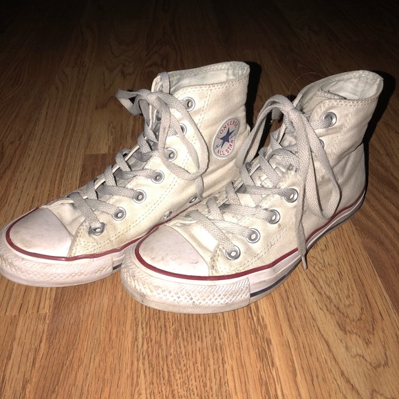 vintage white converse